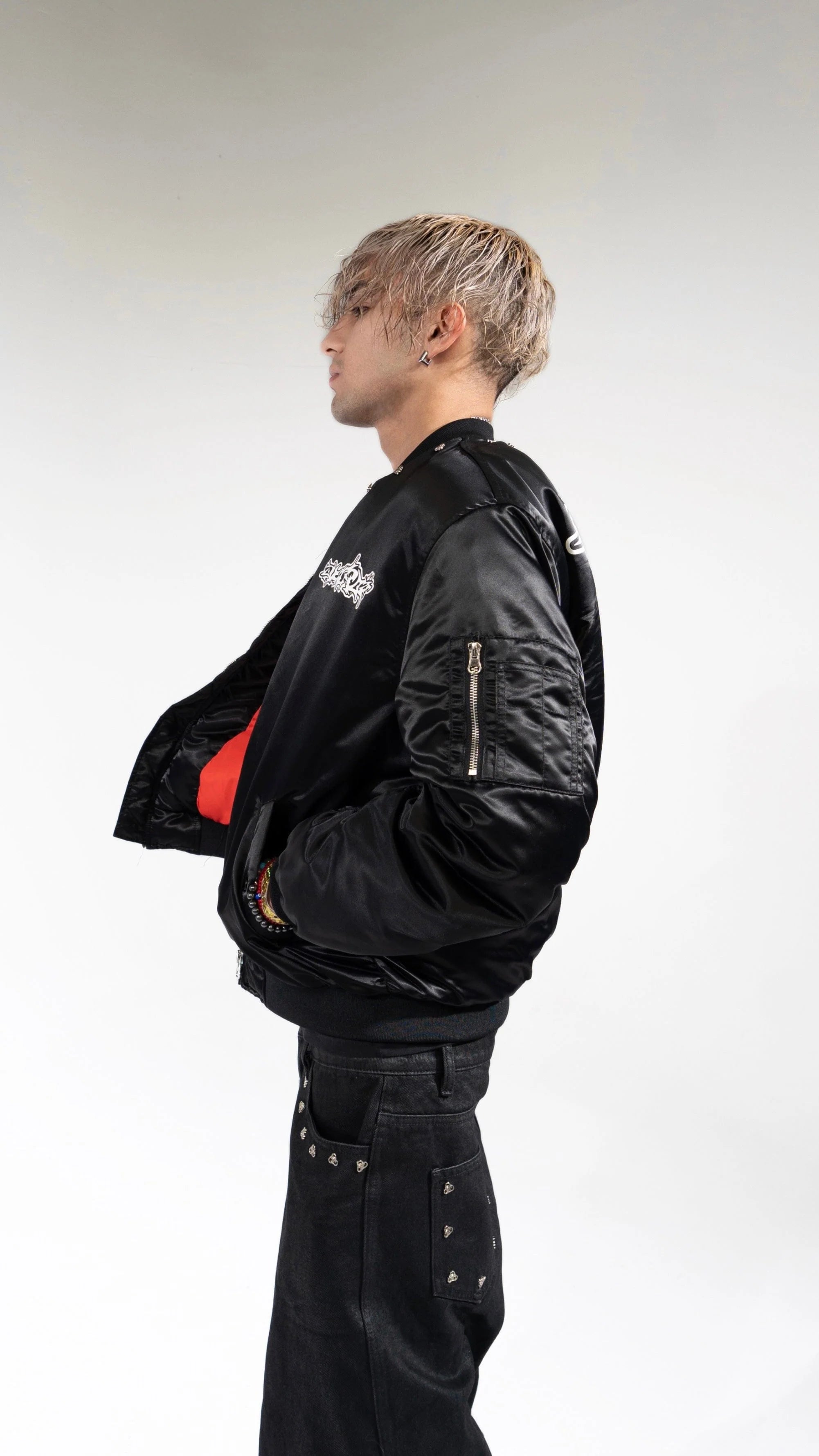 Quiroz 2044 Bomber Jacket - Black