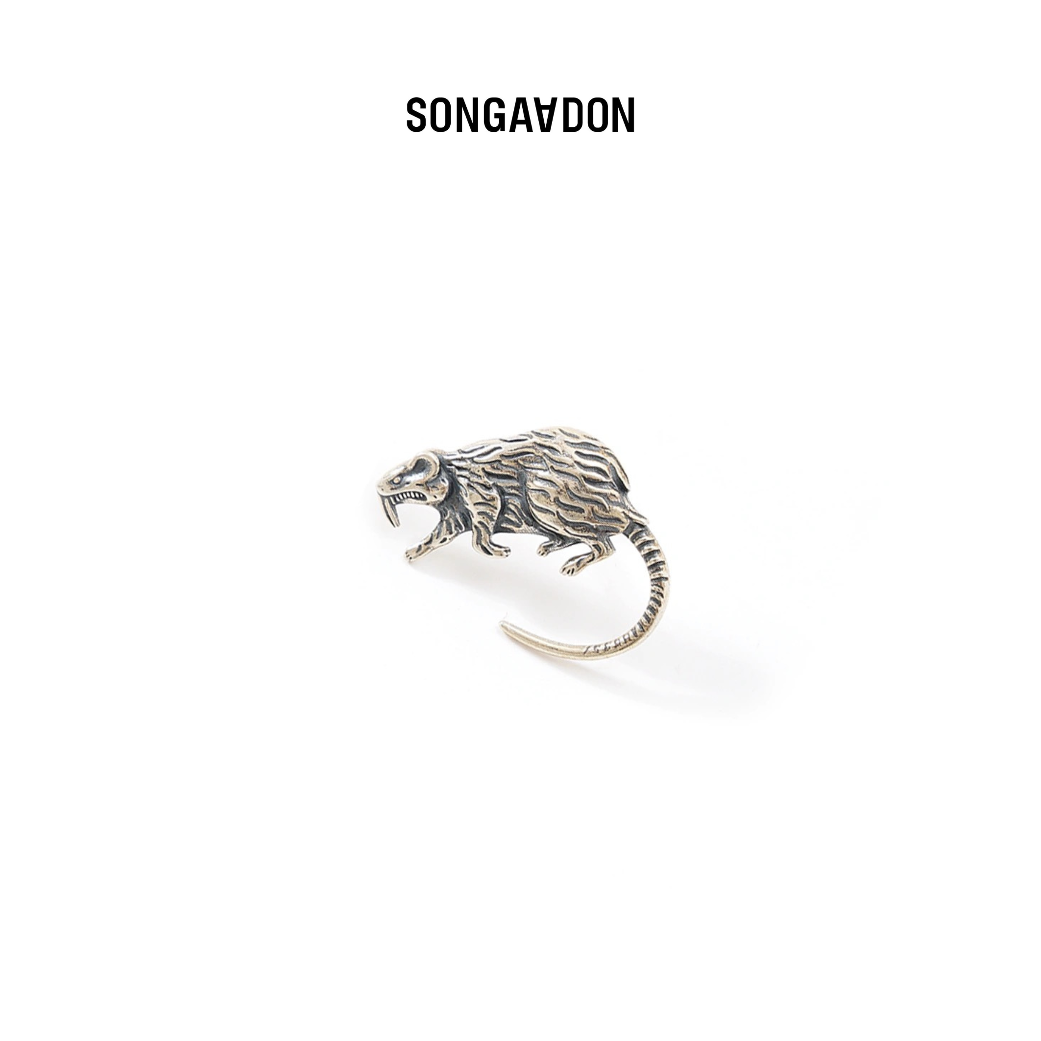 Songaadon 25SS Evil Mouse Earrings